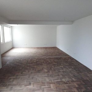 Predio com 1850m², no bairro Centro em Caxias do Sul para Comprar