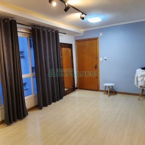 Apartamento com 62m², 2 dormitórios, 1 vaga, no bairro Vinhedos em Caxias do Sul para Alugar