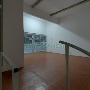 Loja com 32m², no bairro São Pelegrino em Caxias do Sul para Alugar