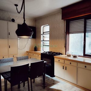 Apartamento com 177m², 3 dormitórios, 1 vaga, no bairro Centro em Caxias do Sul para Comprar