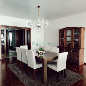 Apartamento com 177m², 3 dormitórios, 1 vaga, no bairro Centro em Caxias do Sul para Comprar