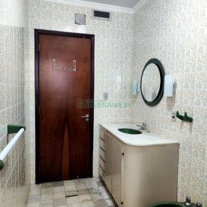 Apartamento com 177m², 3 dormitórios, 1 vaga, no bairro Centro em Caxias do Sul para Comprar