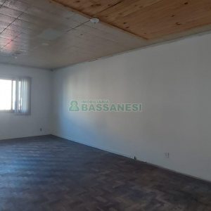 Casa com 600m², 6 dormitórios, 2 vagas, no bairro Pio X em Caxias do Sul para Alugar