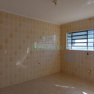 Casa com 600m², 6 dormitórios, 2 vagas, no bairro Pio X em Caxias do Sul para Alugar