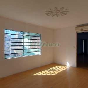 Casa com 600m², 6 dormitórios, 2 vagas, no bairro Pio X em Caxias do Sul para Alugar