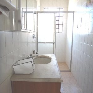 Casa com 600m², 6 dormitórios, 2 vagas, no bairro Pio X em Caxias do Sul para Alugar