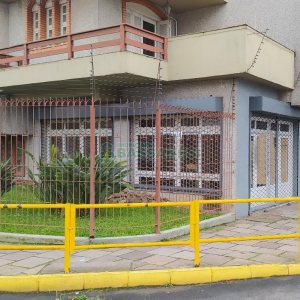 Loja com 140m², 1 vaga, no bairro São Pelegrino em Caxias do Sul para Alugar