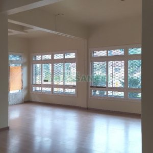 Loja com 140m², 1 vaga, no bairro São Pelegrino em Caxias do Sul para Alugar