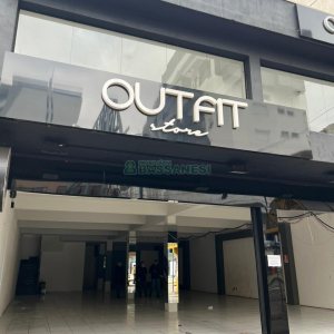 Loja com 440m², no bairro Centro em Caxias do Sul para Alugar