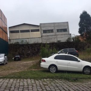 Pavilhão com 553m², no bairro Sanvitto em Caxias do Sul para Alugar