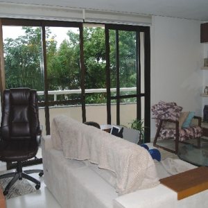 Apto Mobiliado com 100m², 2 dormitórios, 2 vagas, no bairro Colina Sorriso em Caxias do Sul para Comprar