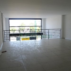 Loja com 177m², no bairro Kayser em Caxias do Sul para Alugar