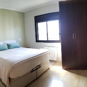 Apartamento com 110m², 3 dormitórios, 2 vagas, no bairro Lourdes em Caxias do Sul para Comprar