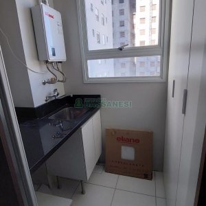 Apto Mobiliado com 81m², 3 dormitórios, 2 vagas, no bairro De Lazzer em Caxias do Sul para Comprar