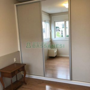 Apto Mobiliado com 80m², 2 dormitórios, 2 vagas, no bairro Panazzolo em Caxias do Sul para Alugar