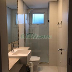 Apto Mobiliado com 80m², 2 dormitórios, 2 vagas, no bairro Panazzolo em Caxias do Sul para Alugar