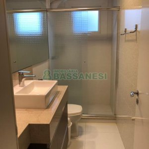 Apto Mobiliado com 80m², 2 dormitórios, 2 vagas, no bairro Panazzolo em Caxias do Sul para Alugar