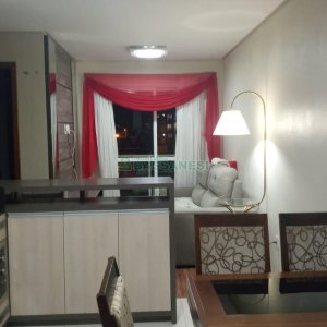 Apto Mobiliado com 57m², 2 dormitórios, 1 vaga, no bairro Desvio Rizzo em Caxias do Sul para Comprar