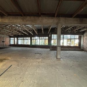 Pavilhão com 3000m², no bairro Rio Branco em Caxias do Sul para Alugar