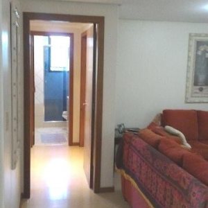 Apto Mobiliado com 82m², 3 dormitórios, 1 vaga, no bairro Desvio Rizzo em Caxias do Sul para Comprar