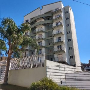 Apartamento com 42m², 1 dormitório, 1 vaga, no bairro Lourdes em Caxias do Sul para Alugar