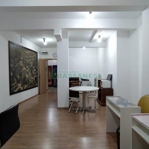 Sala Mobiliada com 50m², no bairro Centro em Caxias do Sul para Alugar