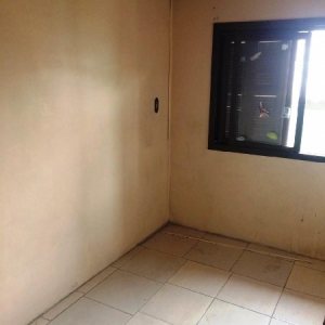 Casa com 218m², 5 dormitórios, 1 vaga, no bairro Santa Fé em Caxias do Sul para Comprar