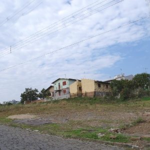 Terreno com 1105m², no bairro Kayser em Caxias do Sul para Alugar