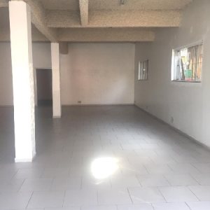 Loja com 150m², no bairro São José em Caxias do Sul para Alugar