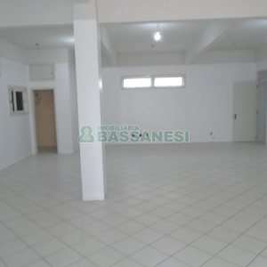 Loja com 250m², no bairro Cruzeiro em Caxias do Sul para Alugar