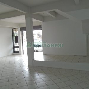 Loja com 250m², no bairro Cruzeiro em Caxias do Sul para Alugar