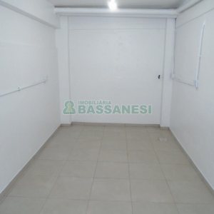 Loja com 250m², no bairro Cruzeiro em Caxias do Sul para Alugar