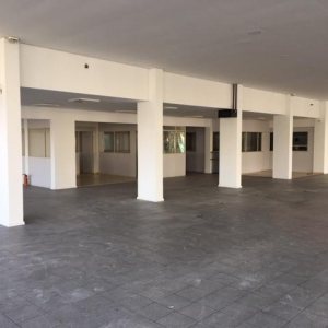 Loja com 3190m², no bairro São José em Caxias do Sul para Comprar