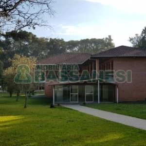 Chácara com 20000m², 8 dormitórios, no bairro Nossa Senhora da Saúde em Caxias do Sul para Alugar ou Comprar