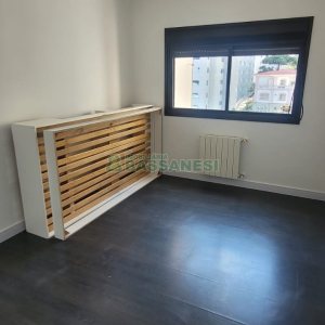 Apartamento com 195m², 3 dormitórios, 4 vagas, no bairro Centro em Caxias do Sul para Comprar