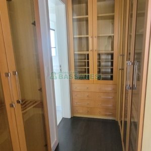 Apartamento com 195m², 3 dormitórios, 4 vagas, no bairro Centro em Caxias do Sul para Comprar