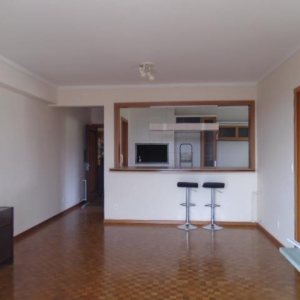 Apartamento com 113m², 3 dormitórios, 2 vagas, no bairro Santa Catarina em Caxias do Sul para Comprar