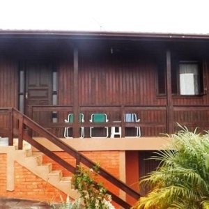 Casa com 85m², 2 dormitórios, 1 vaga, no bairro Centenário em Caxias do Sul para Comprar