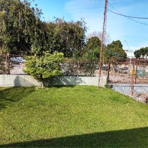 Casa com 200m², 3 dormitórios, 3 vagas, no bairro Madureira em Caxias do Sul para Comprar