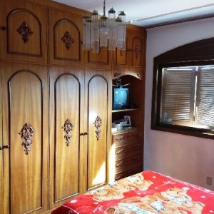 Casa com 200m², 3 dormitórios, 3 vagas, no bairro Madureira em Caxias do Sul para Comprar