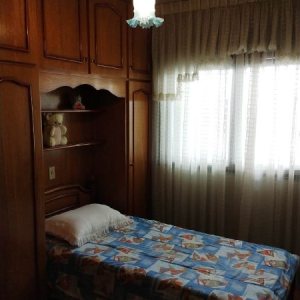 Casa com 200m², 3 dormitórios, 3 vagas, no bairro Madureira em Caxias do Sul para Comprar