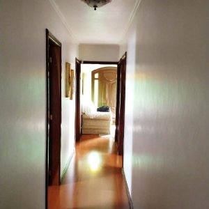 Casa com 200m², 3 dormitórios, 3 vagas, no bairro Madureira em Caxias do Sul para Comprar