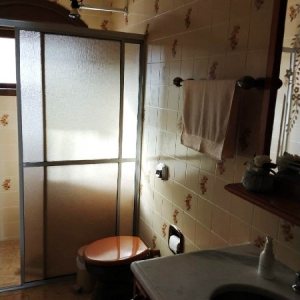 Casa com 200m², 3 dormitórios, 3 vagas, no bairro Madureira em Caxias do Sul para Comprar