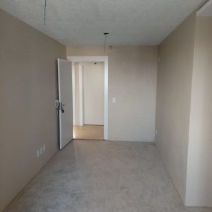 Apartamento com 59m², 2 dormitórios, 1 vaga, no bairro Interlagos em Caxias do Sul para Comprar