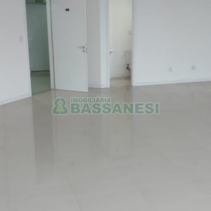 Sala com 69m², no bairro Santa Catarina em Caxias do Sul para Comprar