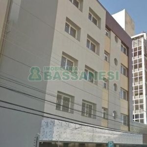 Apartamento com 59m², 2 dormitórios, 1 vaga, no bairro São Pelegrino em Caxias do Sul para Alugar