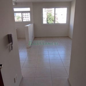 Apartamento com 42m², 1 dormitório, 1 vaga, no bairro São Pelegrino em Caxias do Sul para Alugar