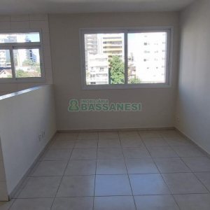Apartamento com 42m², 1 dormitório, 1 vaga, no bairro São Pelegrino em Caxias do Sul para Alugar