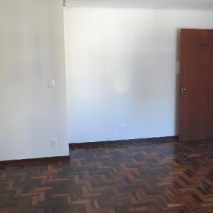 Apartamento com 40m², 1 dormitório, 1 vaga, no bairro São Pelegrino em Caxias do Sul para Alugar