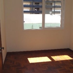 Apartamento com 40m², 1 dormitório, 1 vaga, no bairro São Pelegrino em Caxias do Sul para Alugar